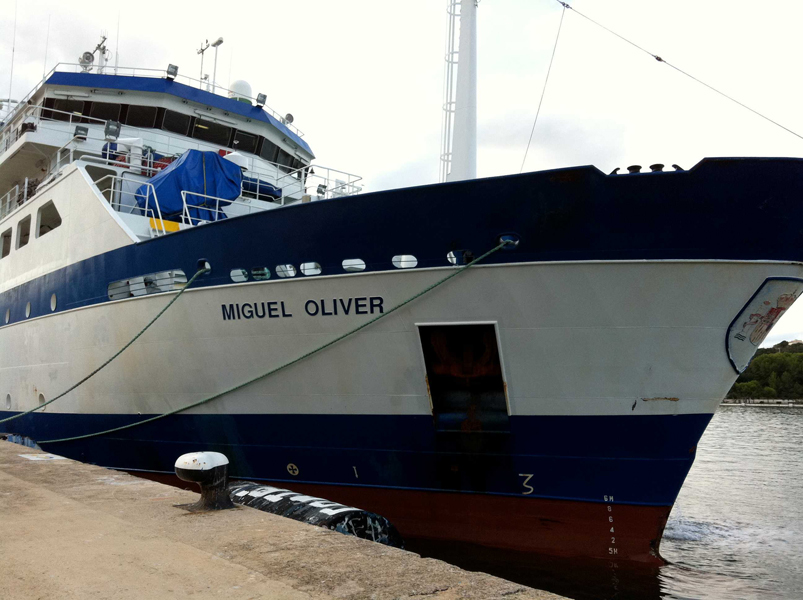 Vista del B/O Miguel de Oliver en puerto © IEO