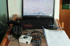 Computer connected to the second GPS and acoustic system ©CEMMA